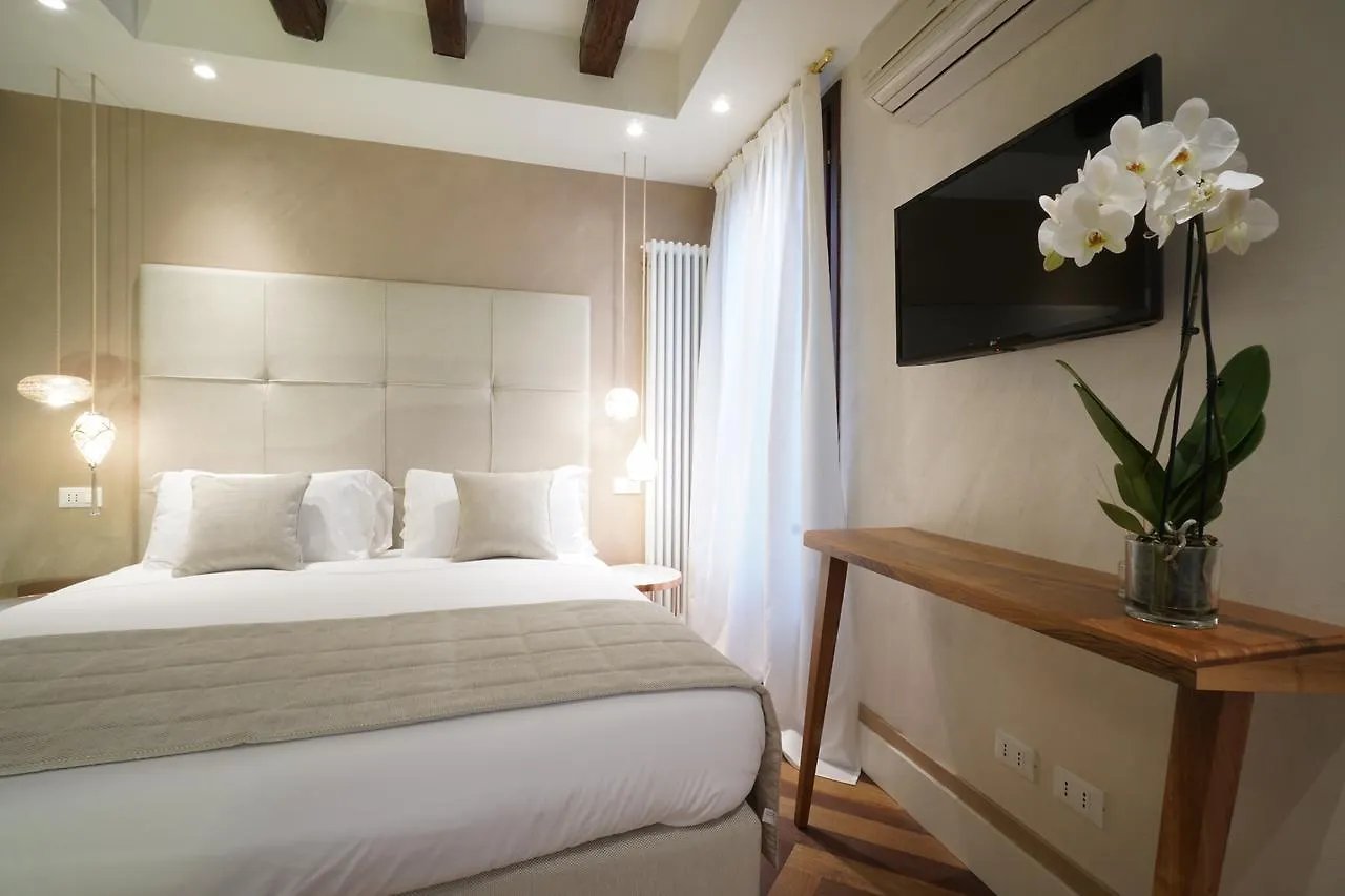 Bed and Breakfast P 1779 Venezia Italia