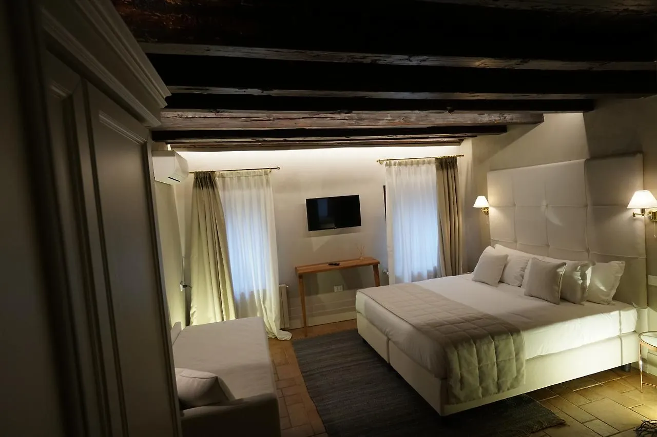 Bed and Breakfast P 1779 Venezia Bed & Breakfast