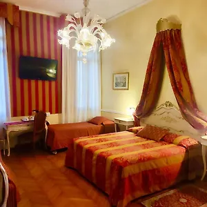 Hotel Mezzo Pozzo, Venedig