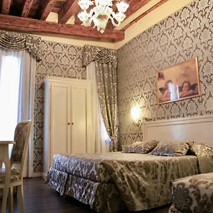 Hotel Bridge, Venedig